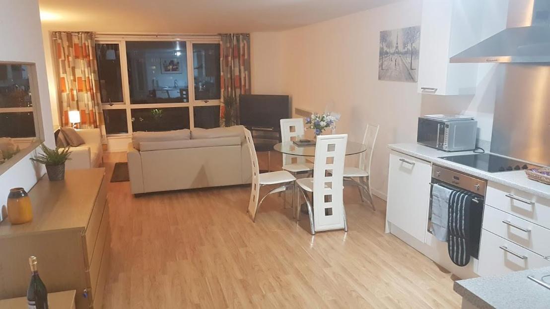 Marco Island -Very Spacious City Centre 1 Bedroom Apartment Nottingham Buitenkant foto